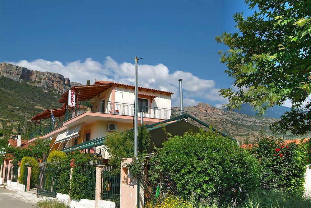 Kelari Studios Ámfissa Dış mekan fotoğraf